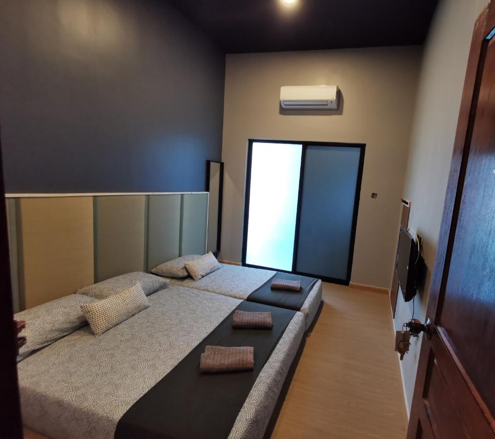 Tatami D'Tepi Laut - Pangkor Island Villa Kampong Sungai Udang Kültér fotó